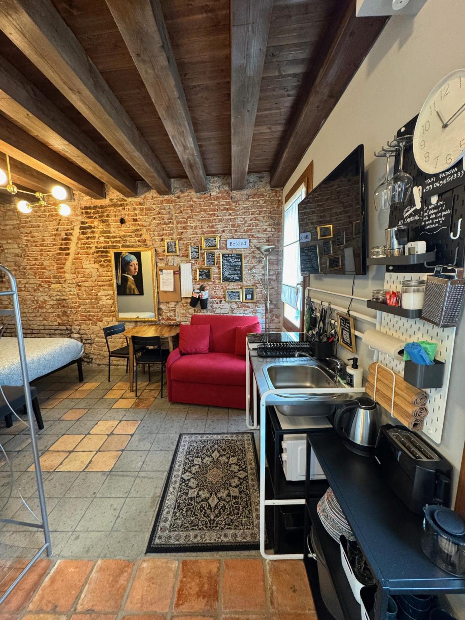 פאדובה Storico Alloggio Fronte Piazza In Borgo Portello מראה חיצוני תמונה